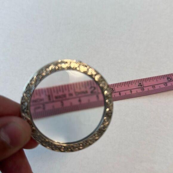 Magnifying Portable Pocket Reading Loupe Necklace Silver Toned - Picture 6 of 9